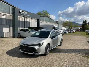 Toyota Corolla Touring Sports 2.0  Teamplayer ACC+LED Bild 2