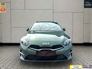 Kia Ceed SW / cee'd SW CeedSportswagon Spirit 1.6Autom AHK NAVI JBL CAM Bild 2