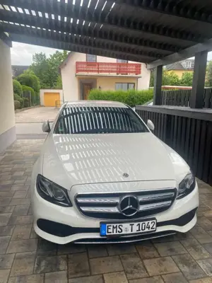 Mercedes-Benz E 200 9G-TRONIC Avantgarde