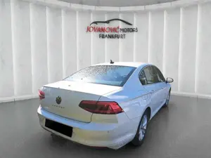Volkswagen Passat Bild 3