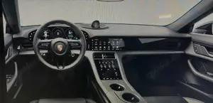 Porsche Taycan Sport Turismo ***Sonderausstattung*** Performance