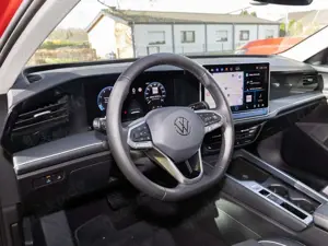 Volkswagen Passat Variant 1.5 eTSI DSG Business Navi Kamera Anschlussgaranti Bild 4