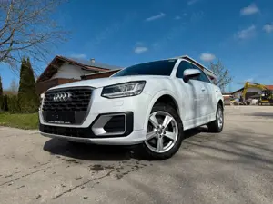 Audi Q2 sport / NAVI / LED / PDC