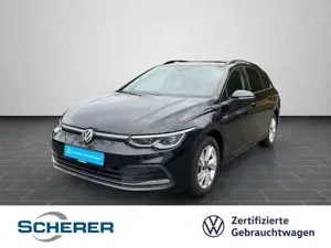 Volkswagen Golf VIII Variant Style 2.0 TSI, DSG, 3,99%, NAV