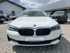 BMW 530 d xDrive Touring*Shadow-Line*19"LMF*Head-Up* Bild 2