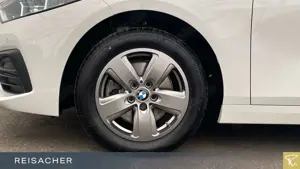 BMW 118 d Advantage LCPro PDC LED KlimaA SHZ HiFi 16" Bild 3