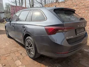 Skoda Octavia Clever 2.0 TDI Automatik