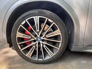 BMW iX2 30 xDrive M Sport Bild 5
