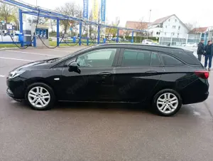 Opel Astra Astra 1.6 D Start/Stop Sports Tourer Business Bild 2