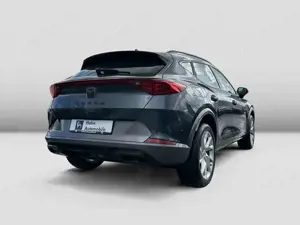 CUPRA Formentor 1.5TSI LED CAM ACC APP Sitzh Kessy DAB Bild 4