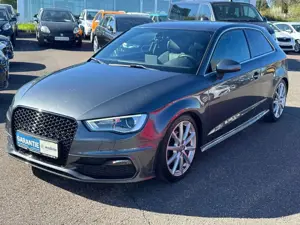 Audi A3 S-Line Sportpaket NAVI XENON TÜV/HU/NEU