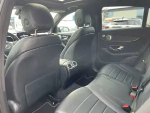 Mercedes-Benz GLC 300 Coupe  4Matic AMG Line Burmester Bild 4