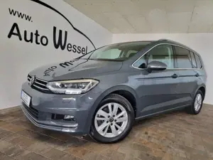 Volkswagen Touran Highline BMT LED ACC Nav Panorama 7-Sitze