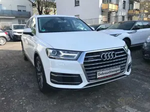 Audi Q7 Diesel 3.0 TDI quattro S LINE LEDER NAVI/CAM 20"Z.