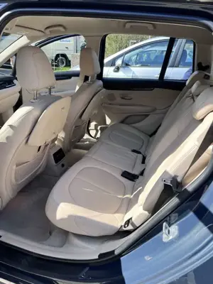 BMW 218 218d Gran Tourer Luxury Line