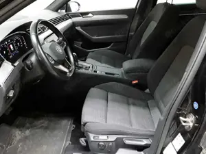 Volkswagen Passat Bild 3