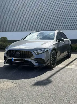 Mercedes-Benz A 35 AMG 4MATIC PANO HK GARANTIE 2028 NIGHT PAKET