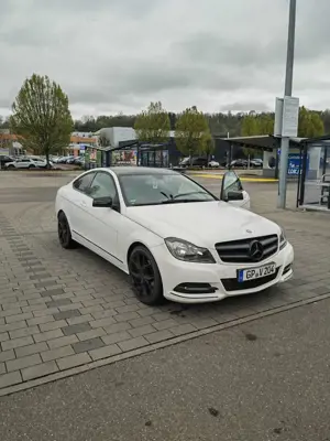 Mercedes-Benz C 180 Coupe (BlueEFFICIENCY) 7G-TRONIC