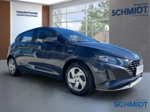 Hyundai i20 Select Navi Apple CarPlay Android Auto Musikstream Bild 2