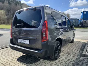 Citroen Berlingo BlueHDI 130 EAT8 Shine XL Bild 3