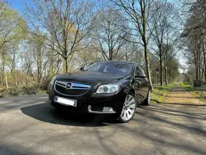Opel Insignia Opel Insignia 2.0 Turbo 220PS – viele Neuteile