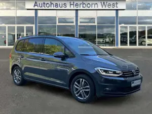 Volkswagen Touran 1.5 TSI DSG Comfortline LED 7-Sitzer Easy Open Bild 2