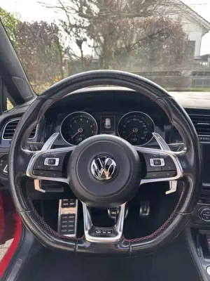 Volkswagen Golf GTI GTI Performance 2.0 TFSI Bild 4