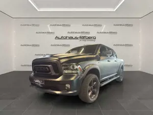Dodge RAM 4X4 DOKA Leder/keyless/Kamera/AHK/FoliertGrü