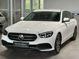 Mercedes-Benz E 220 d T Avantgarde LED NAVI PDCKAM+KLIMA+SHZ++