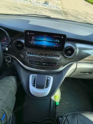 Mercedes-Benz V 250 V 250 d lang 9G-TRONIC Avantgarde Edition Edition 2023 Bild 3
