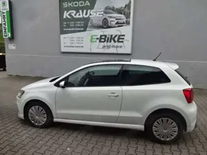 Volkswagen Polo Sonderausstattung *R-Line*