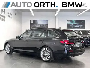 BMW 540 i xDrive Touring LEDER PANO ACC 360° AHK BW Bild 4