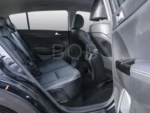 Kia Sportage 1.6 T-GDI Black Edition LEDER NAVI JBL Bild 5