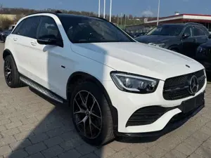 Mercedes-Benz GLC 300 GLC Diesel Plugin Hybrid de 4Matic 9G-TRONIC / PANO / DESIGNO / VOLL