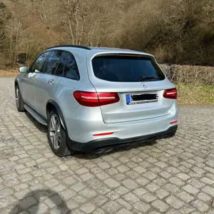 Mercedes-Benz GLC 43 AMG Jetzt zum attraktiven Preis! Erstklassiger Zustand zum super fairen Marktwe Bild 4