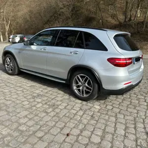 Mercedes-Benz GLC 43 AMG Jetzt zum attraktiven Preis! Erstklassiger Zustand zum super fairen Marktwe Bild 3