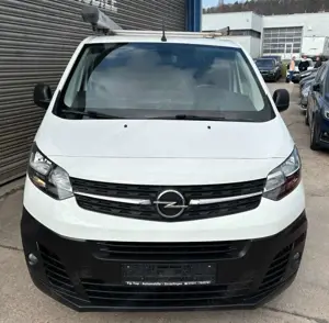 Opel Vivaro Bild 3