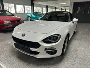 Fiat 124 Spider Lusso