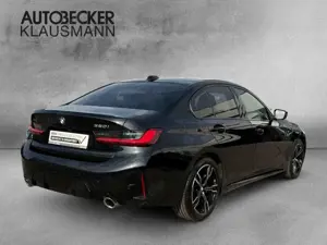 BMW 320 i xDRIVE LIMO M SPORT AUTOMATIK 18''LC PROF AHK 36 Bild 2