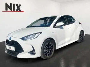 Toyota Yaris 1.5 Hybrid Team D LED KLIMA KAMERA