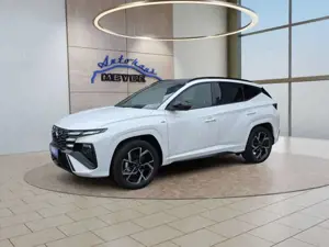 Hyundai TUCSON N-Line 1,6T HEV 4WD Pano/360*Kamera/el.Klappe/Navi
