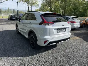 Mitsubishi Eclipse Cross Top Hybrid 4WD Bild 3
