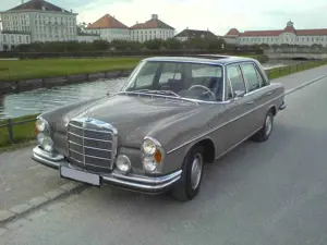 Mercedes-Benz 280 Automatik