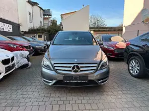 Mercedes-Benz B 200 CDI Leder/Navi/Totwinkel/Spur/Panorama Bild 2