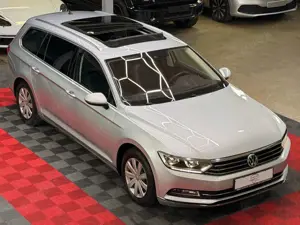 Volkswagen Passat Highline Panorama LED Navi Massage ACC
