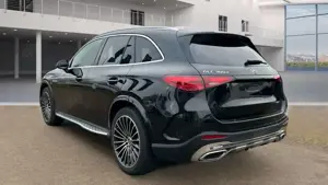 Mercedes-Benz GLC 300 d 4M ACC*AHK*20Zoll*MEMORY AMG Line Adv+ Bild 4