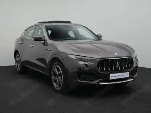 Maserati Levante AWD,PANO,LUFT,MEMO,HK,NAVI,AHK,BIXENON Bild 3