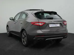 Maserati Levante AWD,PANO,LUFT,MEMO,HK,NAVI,AHK,BIXENON Bild 4