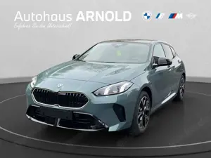BMW 118 d M Sport Design Head-Up Harman Kardon Komfortzuga