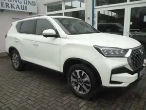 SsangYong Rexton 2.2 Diesel Sapphire + Elegance-Pak 4WD AT